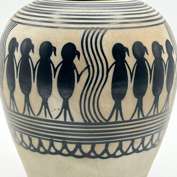 Saura or Warli Indian Tribal Folk Art Black Cream Ceramic Vase Urn w Children - Picture 13 of 13